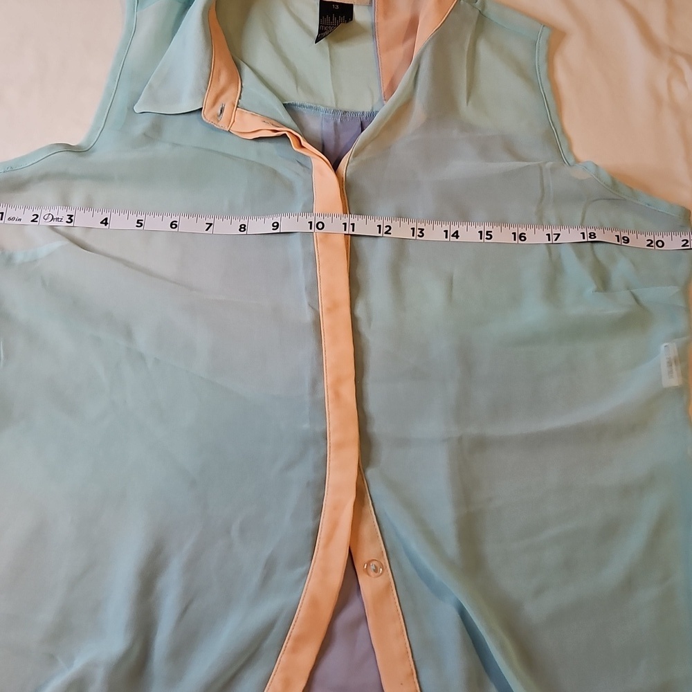 Sheer Pastel Button Up Collared Tunic/ Cover Up size 13 Large - Picture 7 of 8